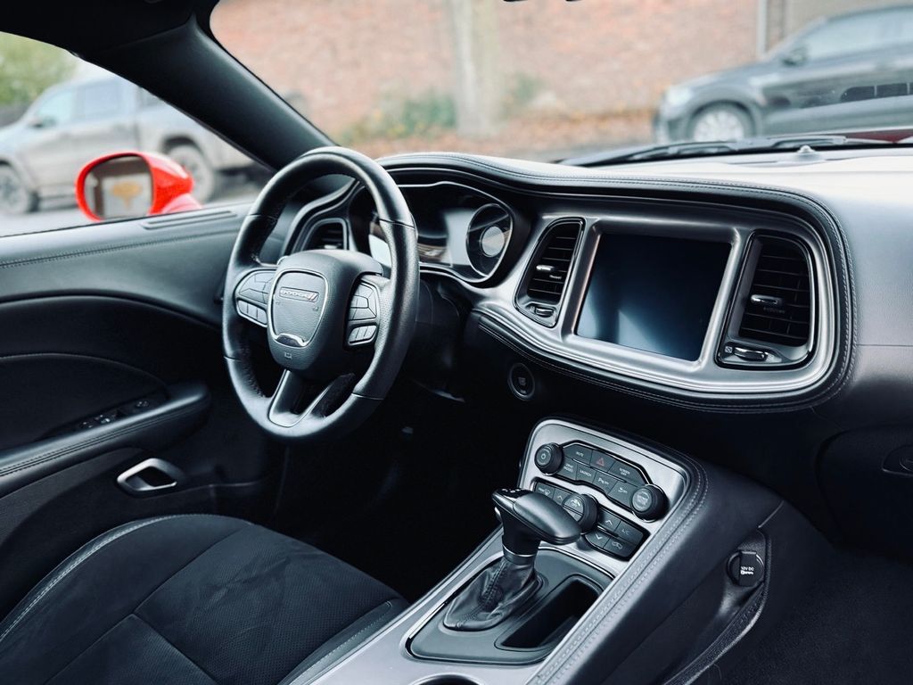 Dodge Challenger 2023