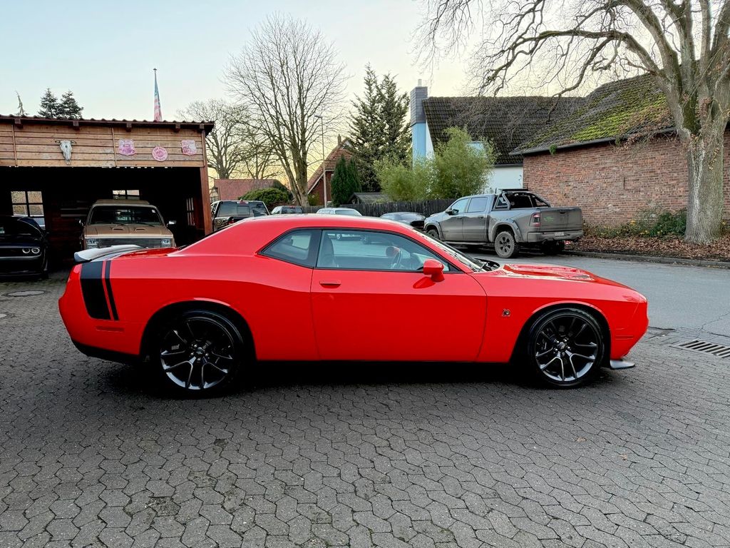 Dodge Challenger 2023