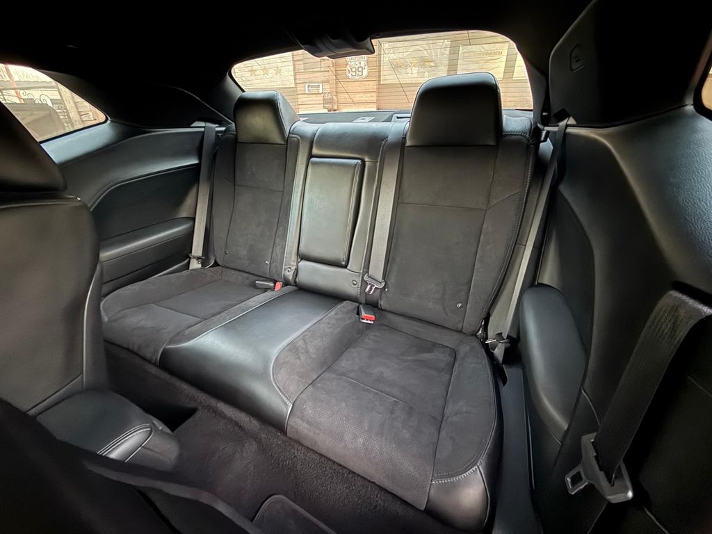 Dodge Challenger 2023