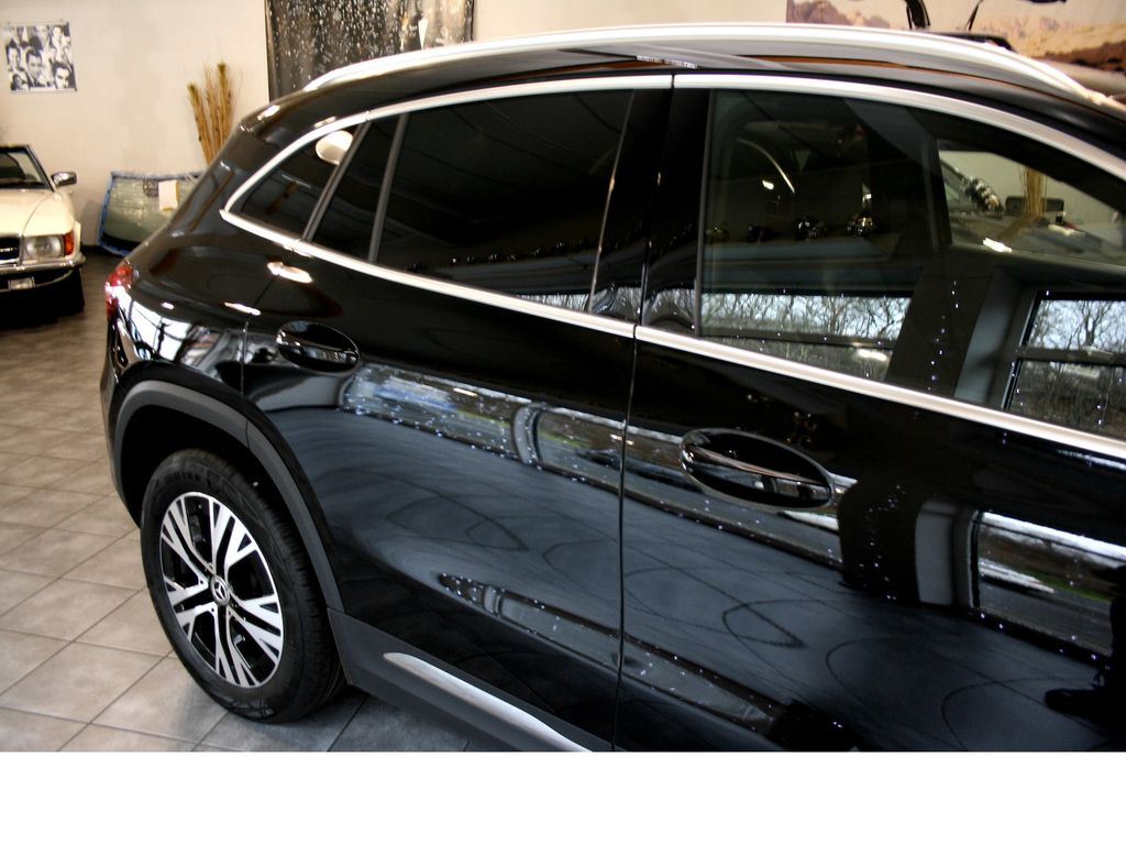 Mercedes-Benz GLA 200 2024