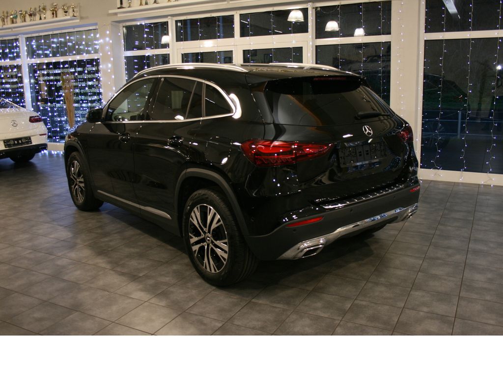 Mercedes-Benz GLA 200 2024