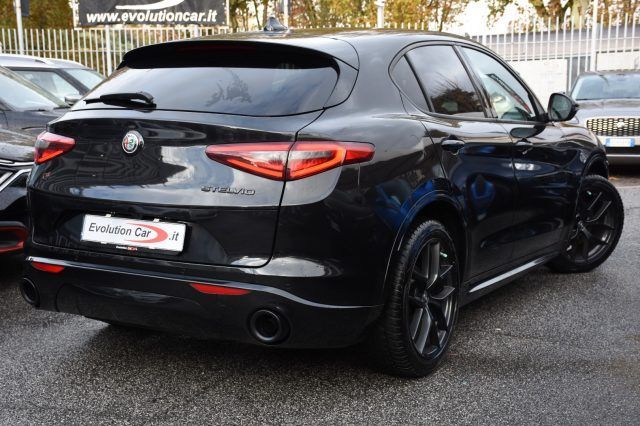 Alfa Romeo Stelvio 2021
