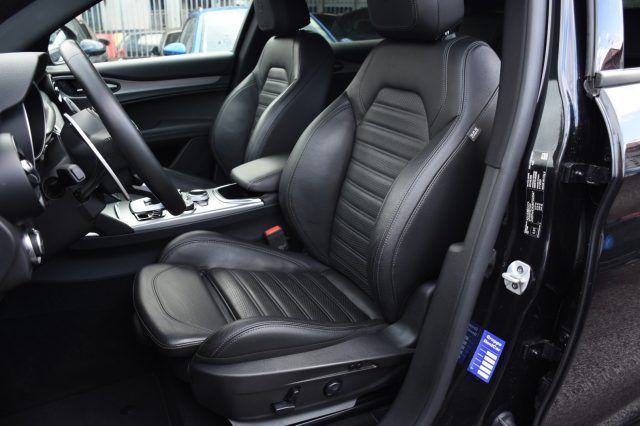 Alfa Romeo Stelvio 2021