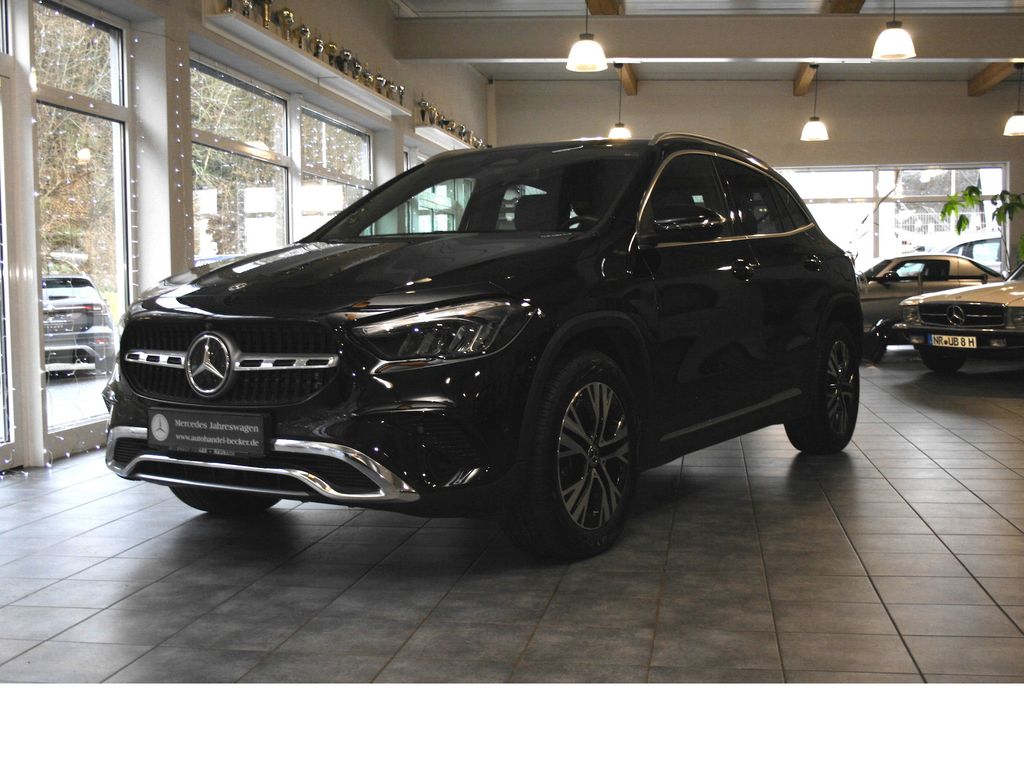 Mercedes-Benz GLA 200 2024