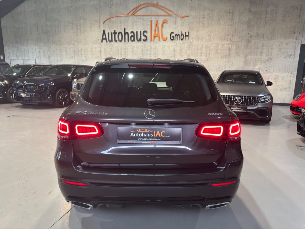 Mercedes-Benz GLC 300 2022