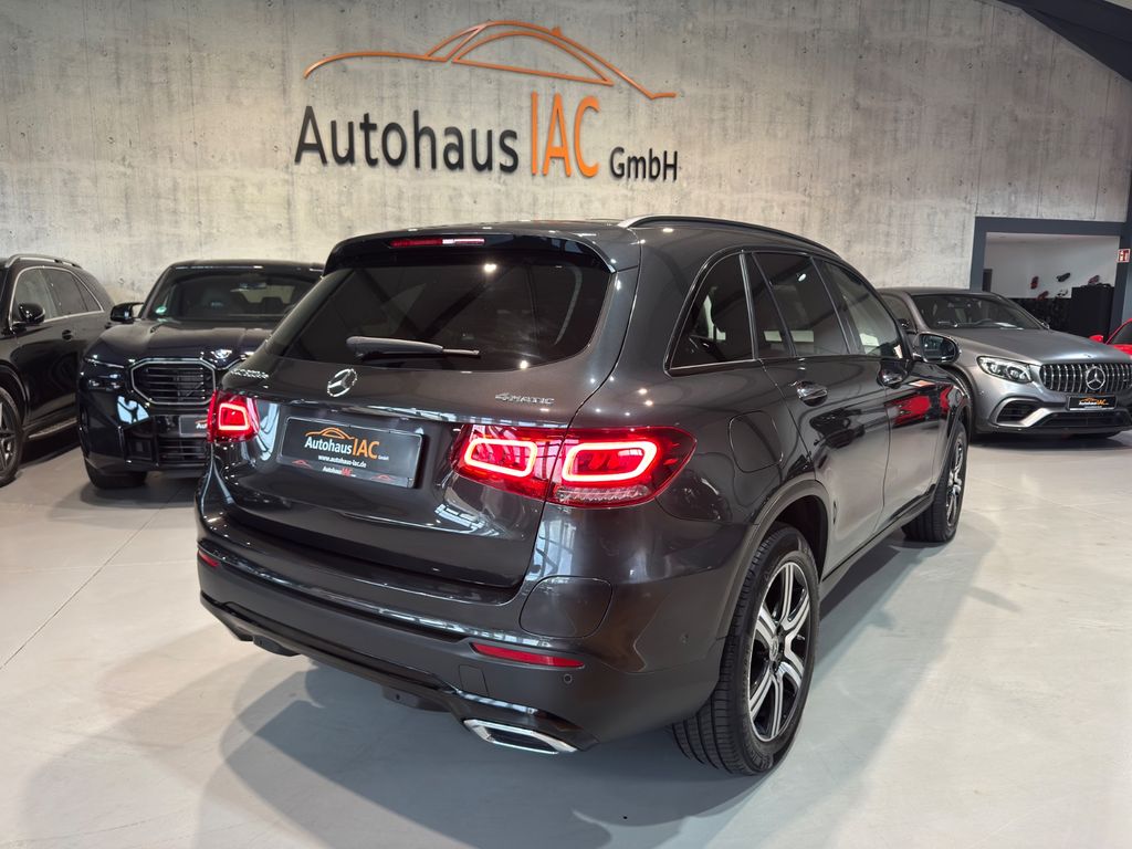 Mercedes-Benz GLC 300 2022