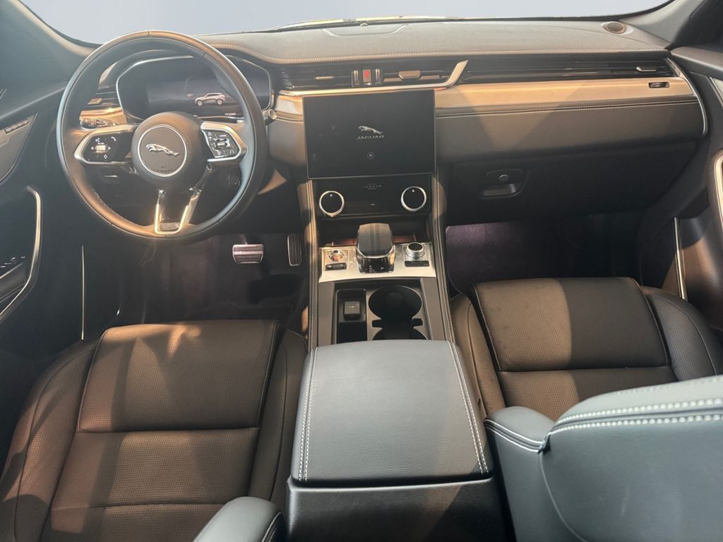 Jaguar F-Pace 2024