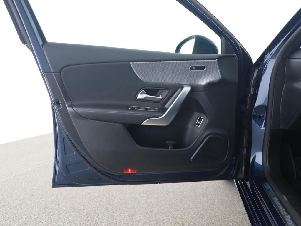 Mercedes-Benz A 250 2021