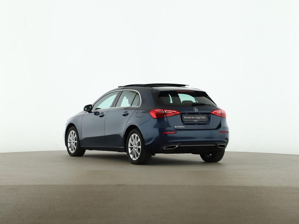 Mercedes-Benz A 250 2021