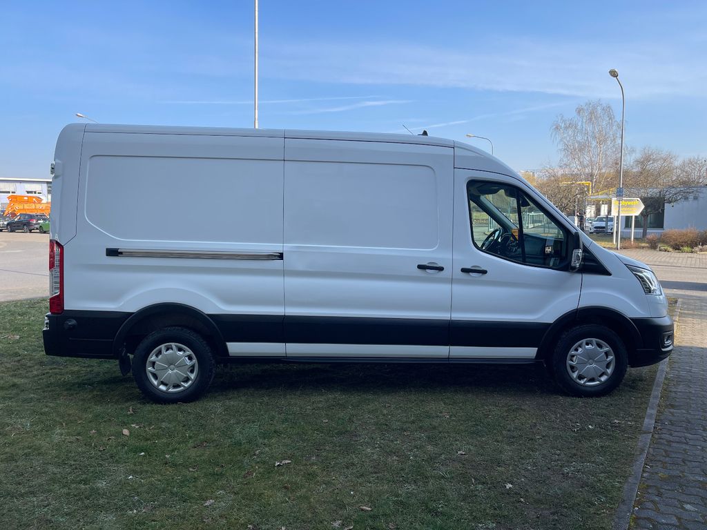 Ford Transit 2021