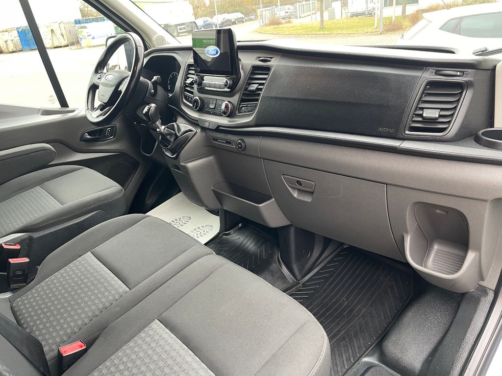 Ford Transit 2021