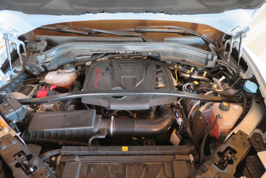 Alfa Romeo Stelvio 2023