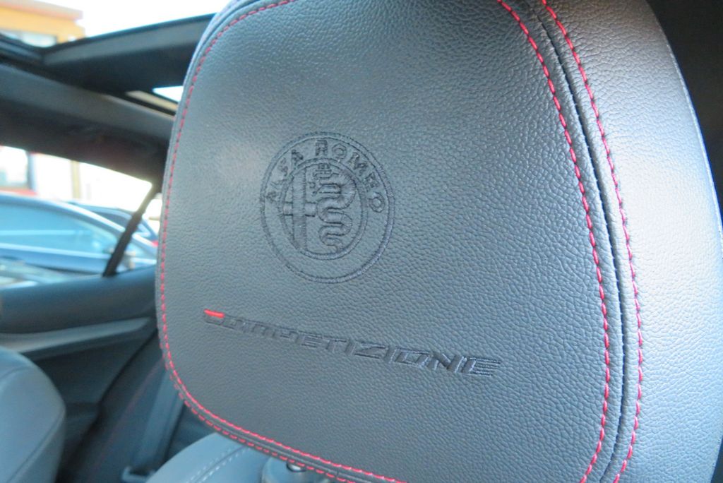 Alfa Romeo Stelvio 2023