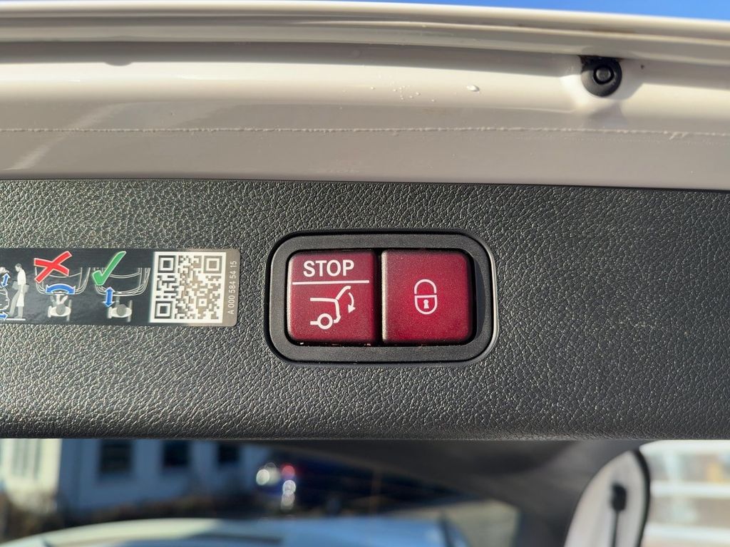 Mercedes-Benz E 300 2024