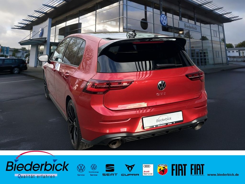 Volkswagen Golf 2023
