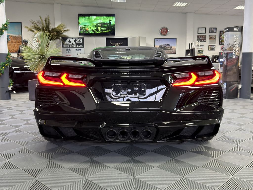 Corvette C8 2025