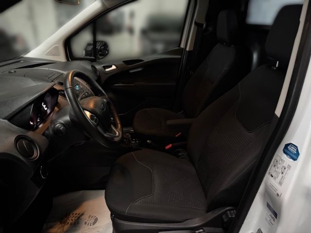 Ford Transit Courier 2023