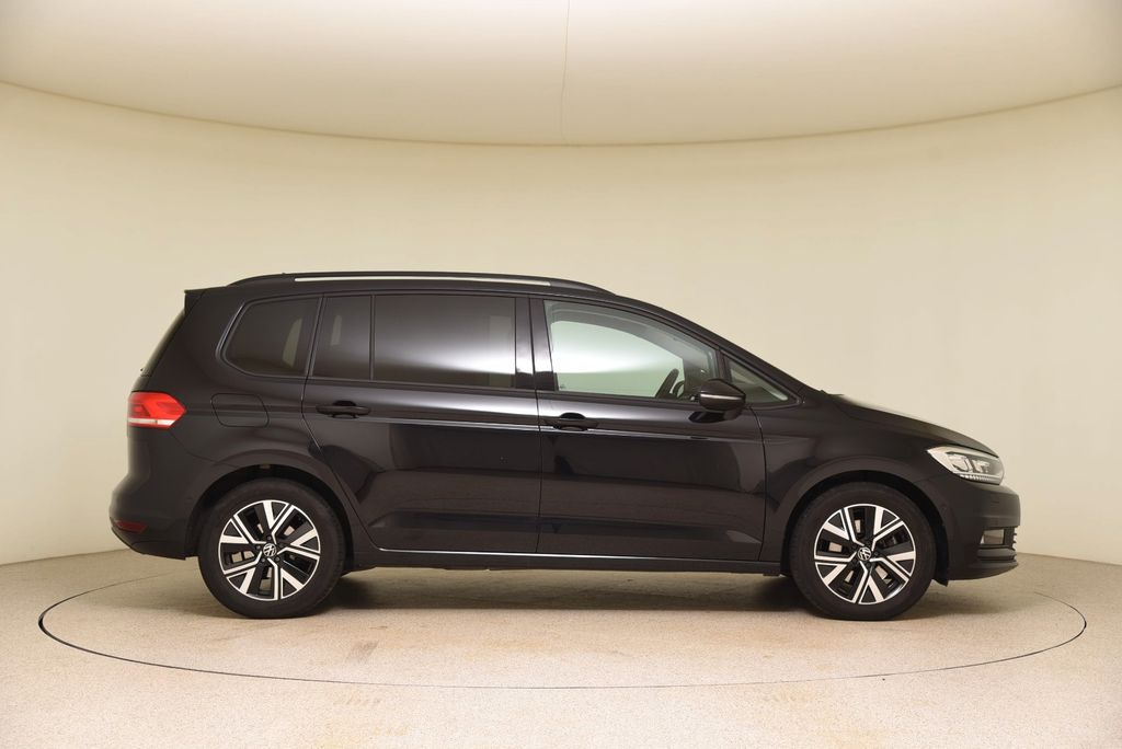 Volkswagen Touran 2024
