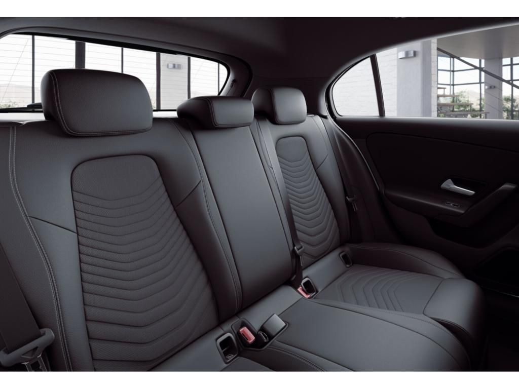 Mercedes-Benz A 250 2021