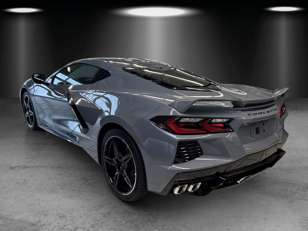 Corvette C8 2025