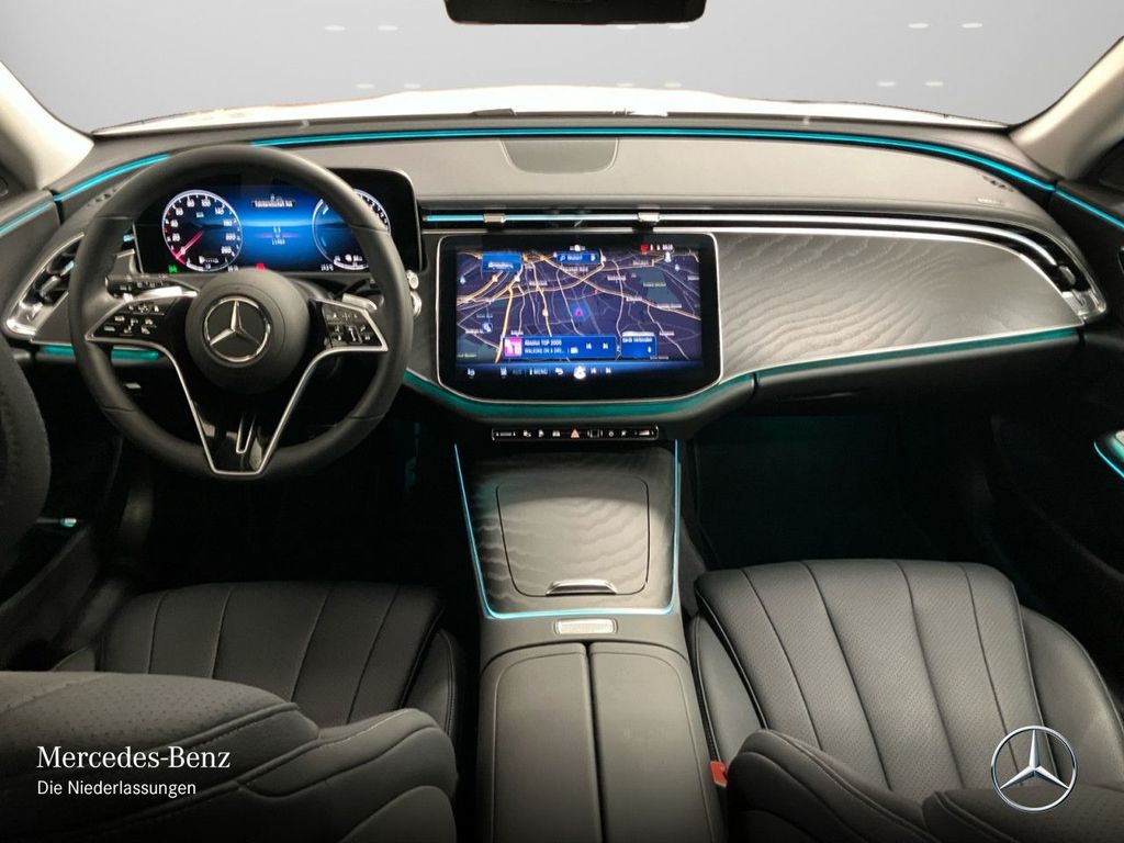Mercedes-Benz E 300 2025