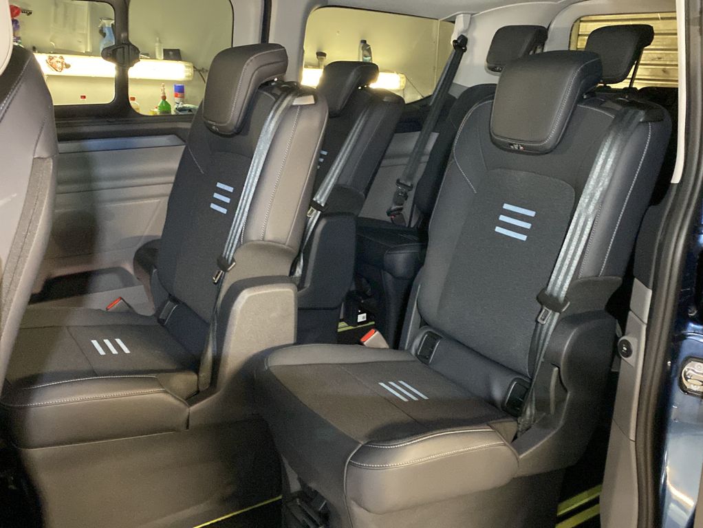 Ford Tourneo Custom 2025