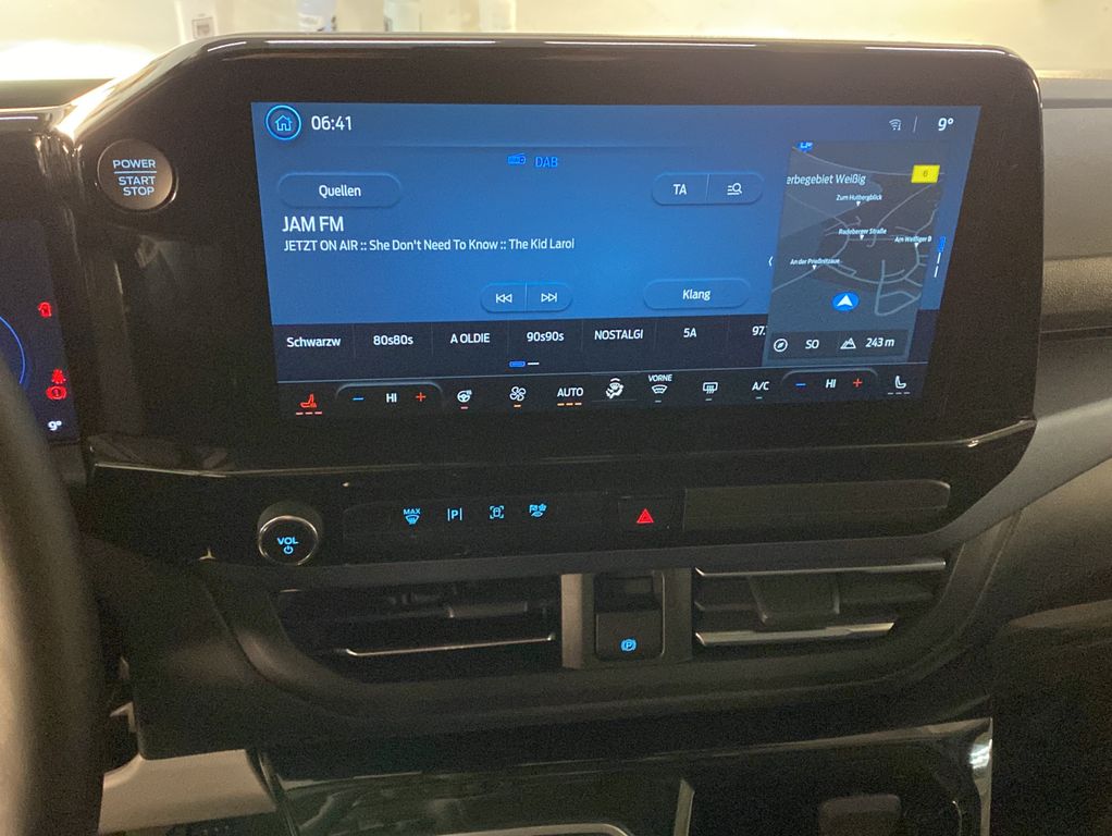 Ford Tourneo Custom 2025