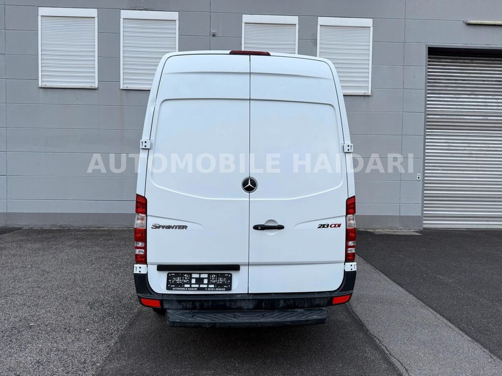Mercedes-Benz Sprinter 2012