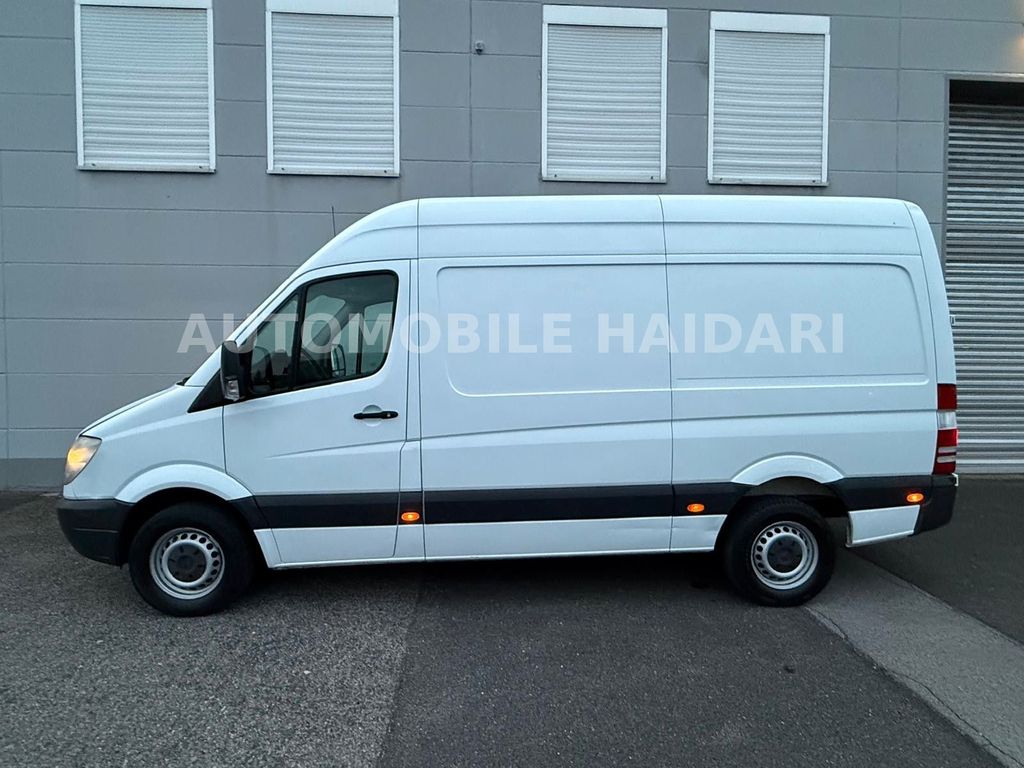 Mercedes-Benz Sprinter 2012