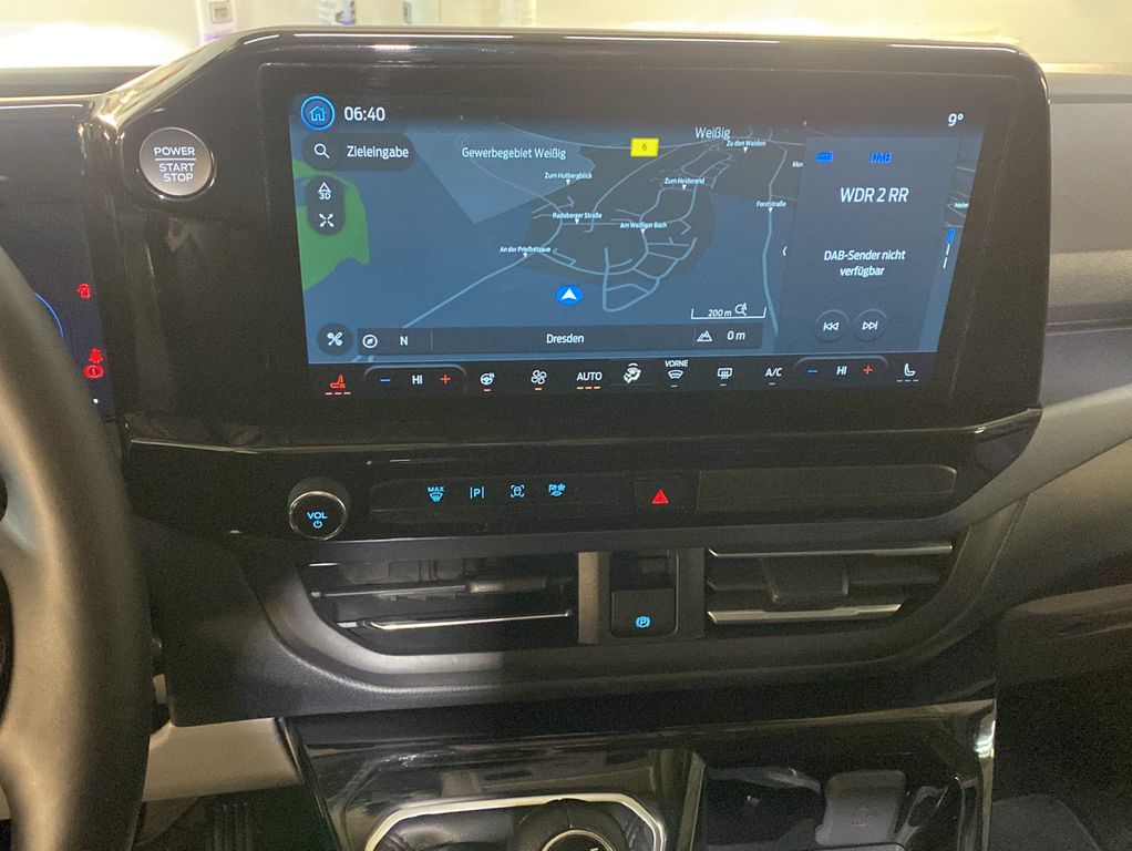 Ford Tourneo Custom 2025