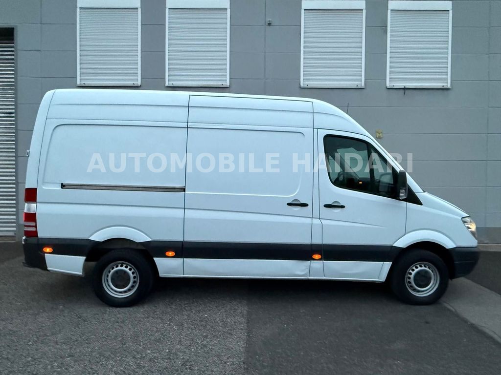 Mercedes-Benz Sprinter 2012