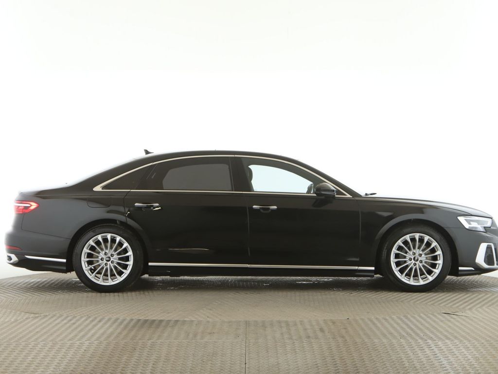 Audi A8 2023