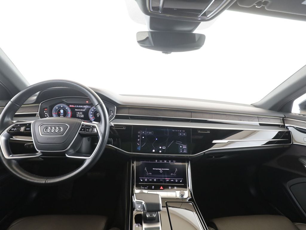 Audi A8 2023