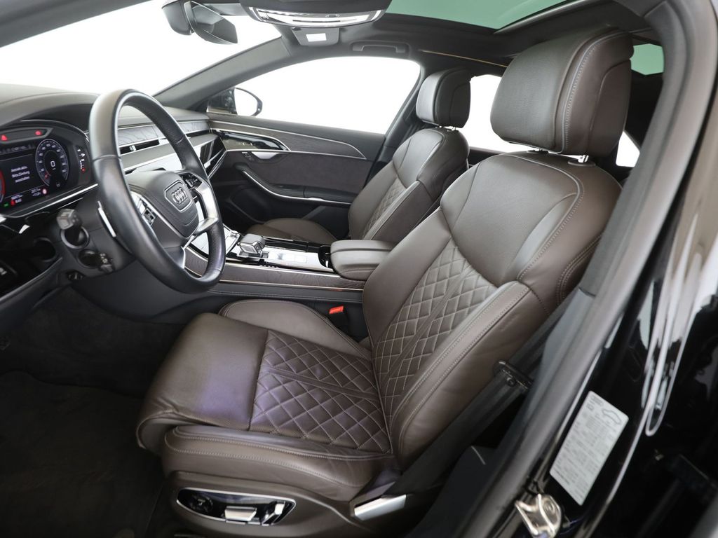 Audi A8 2023