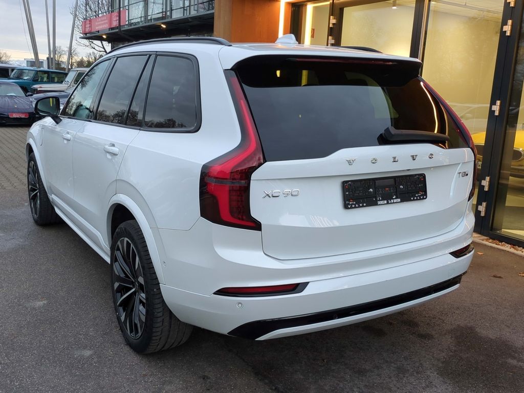 Volvo XC90 2025