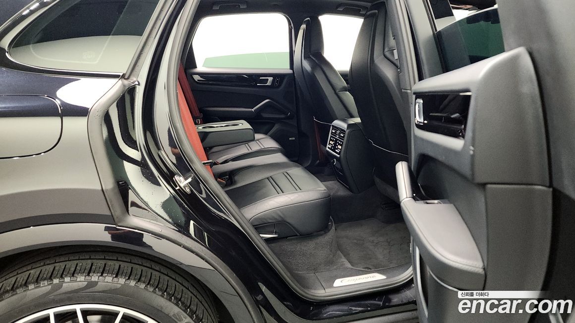 Porsche Cayenne 2019