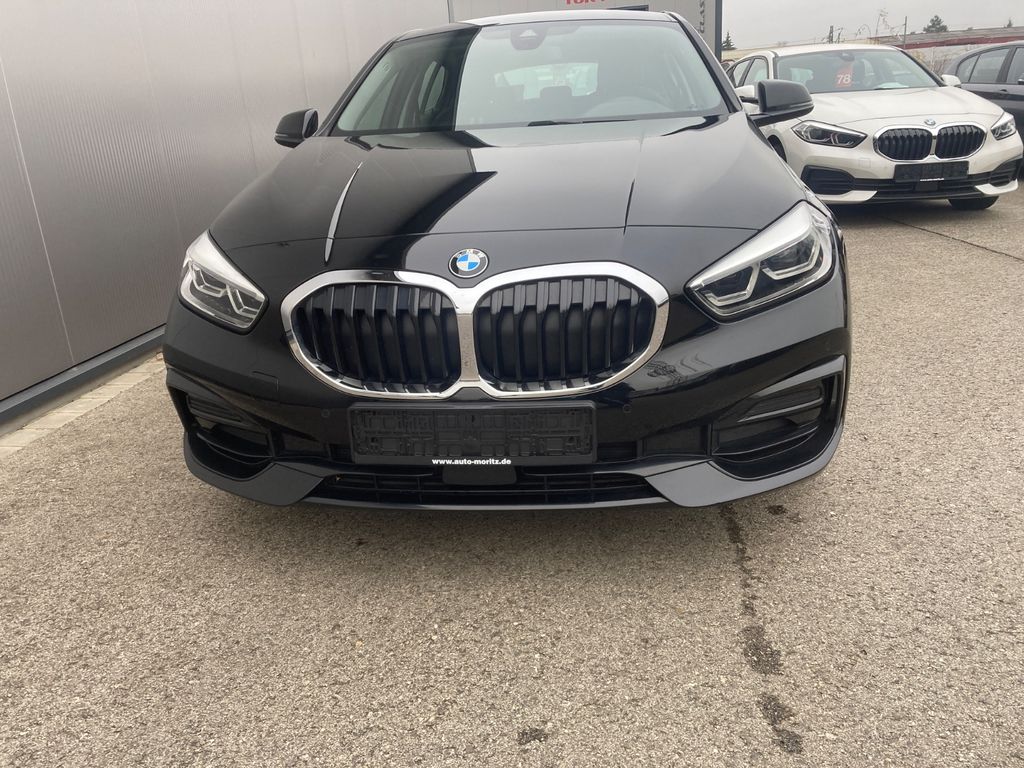 BMW 118 2021