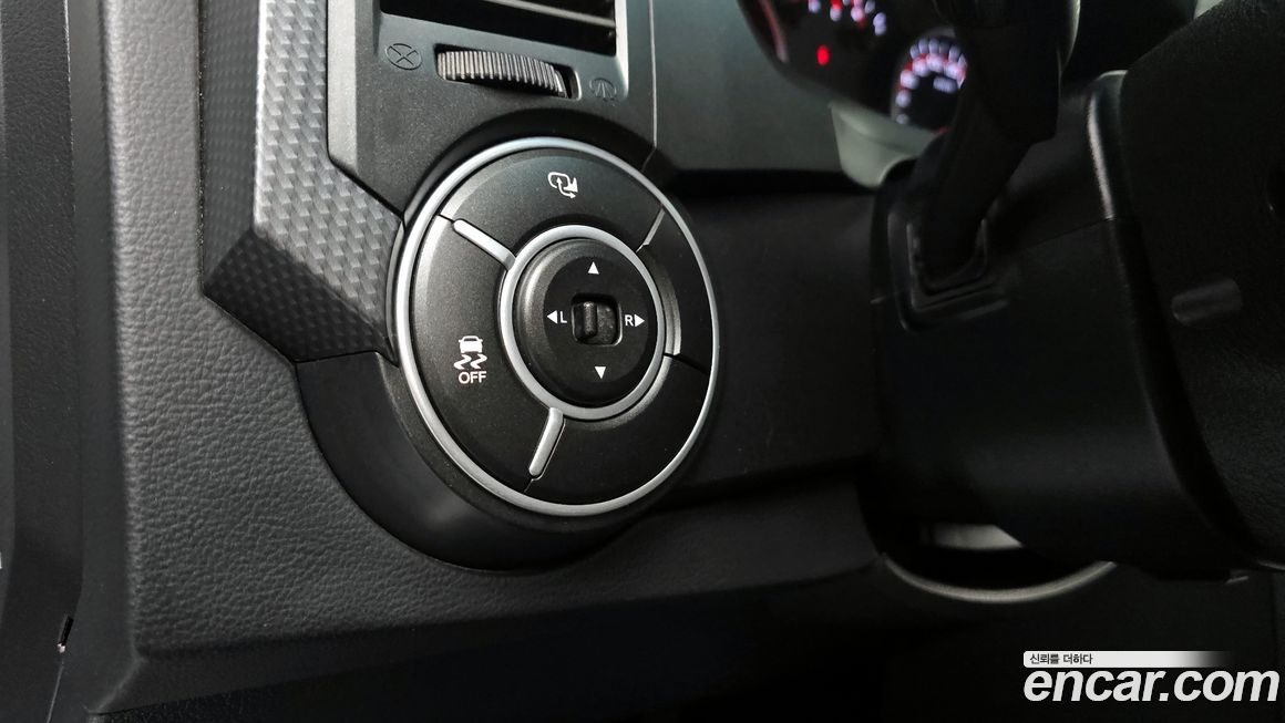 KG_Mobility_Ssangyong KORANDO 2015