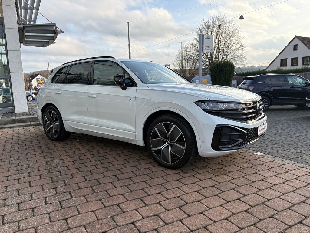Volkswagen Touareg 2025
