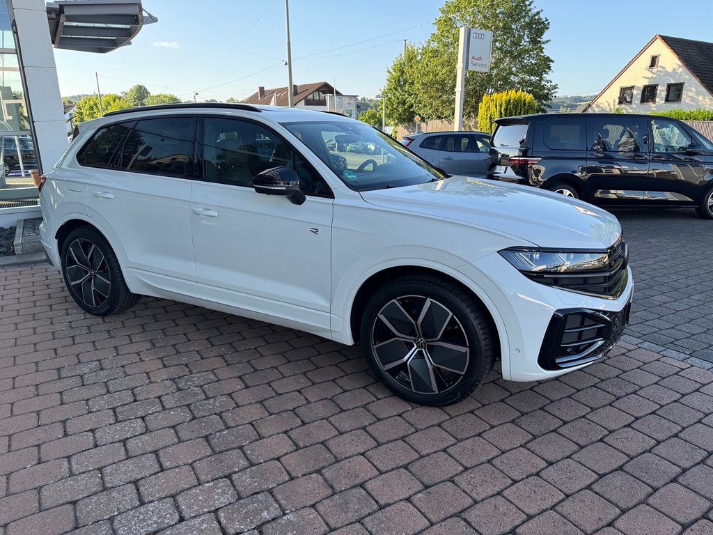 Volkswagen Touareg 2025