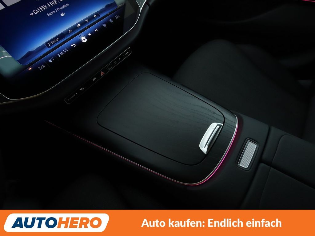 Mercedes-Benz E 200 2025