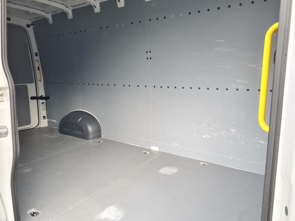 Volkswagen Crafter 2025