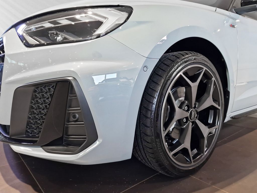 Audi A1 2025