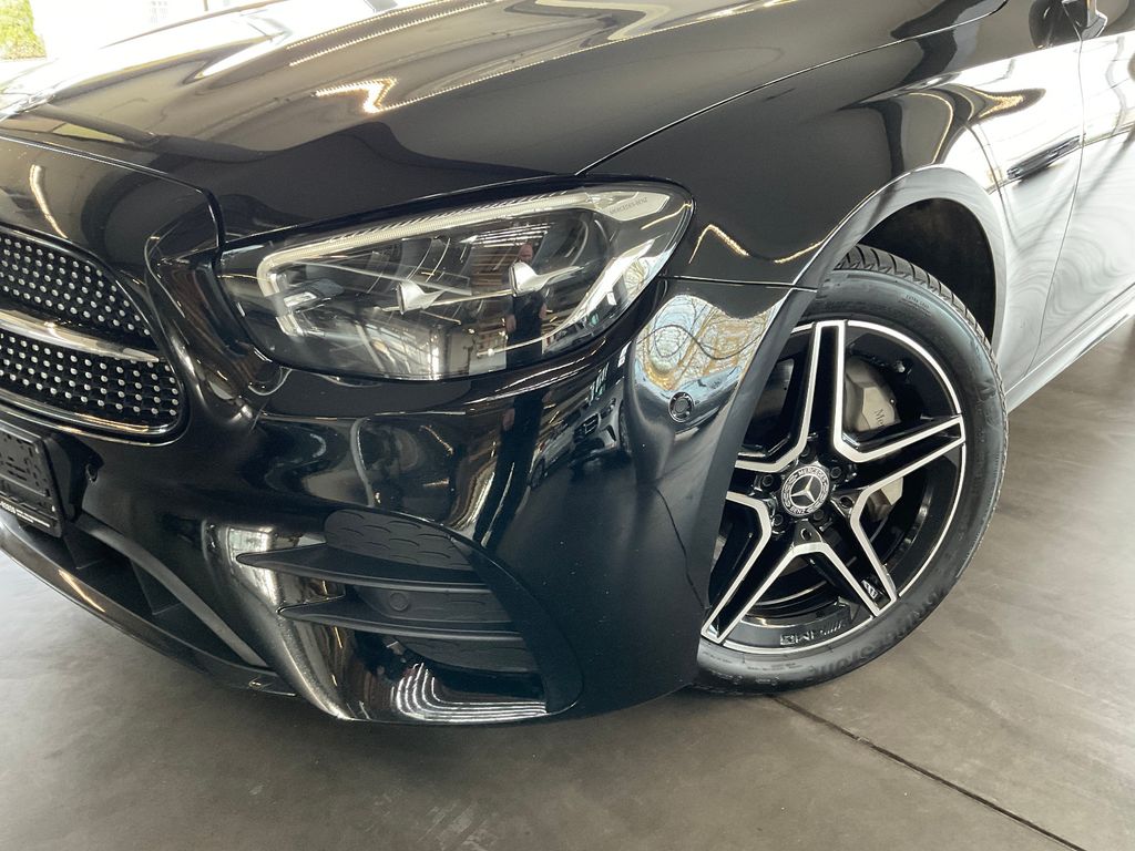 Mercedes-Benz E 300 2023