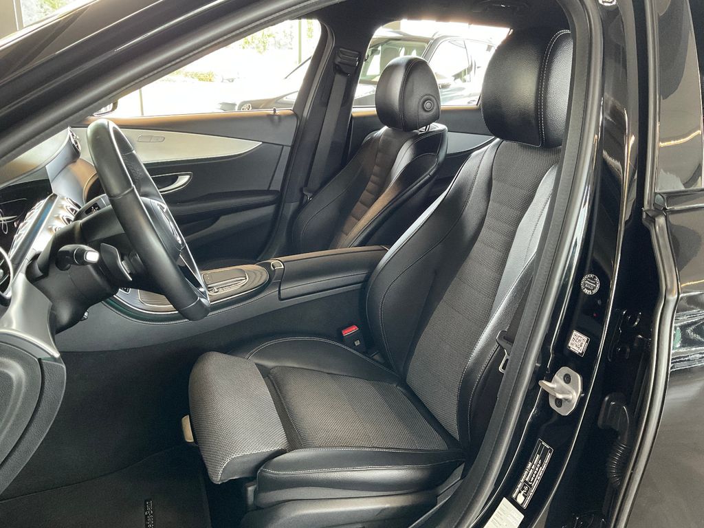Mercedes-Benz E 300 2023