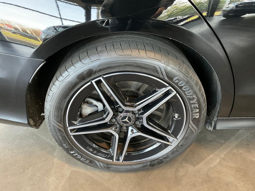 Mercedes-Benz E 300 2023