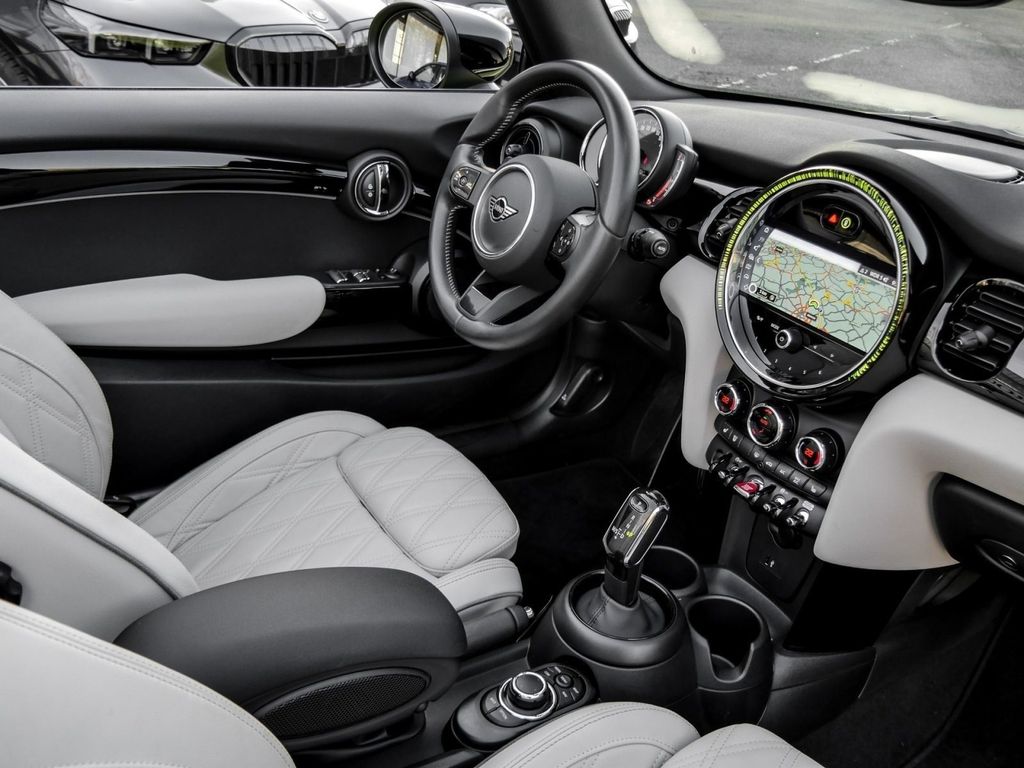 MINI Cooper S Cabrio 2023