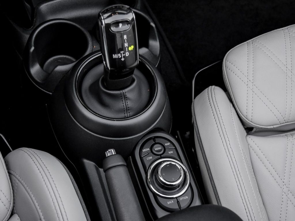 MINI Cooper S Cabrio 2023