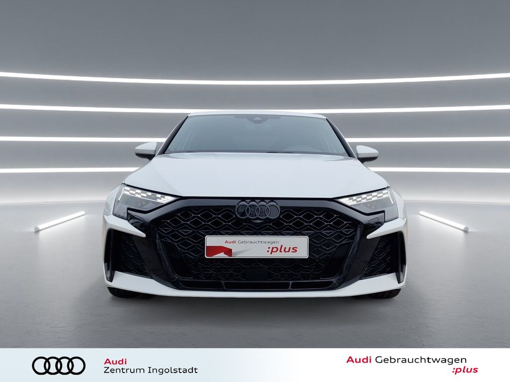 Audi RS3 2025