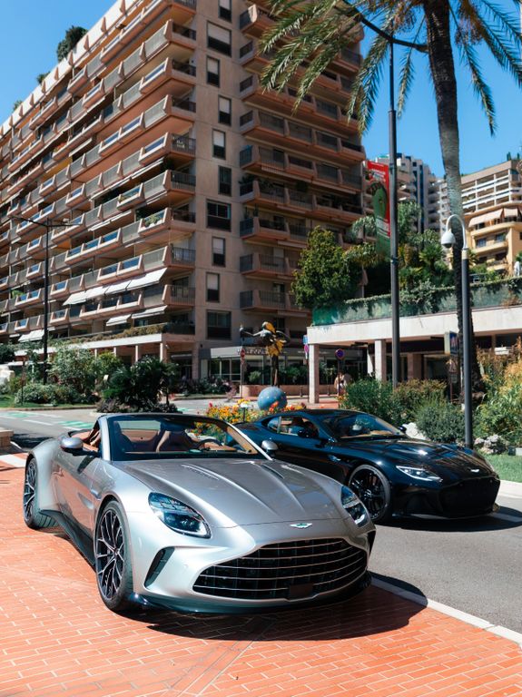 Aston Martin V8 Vantage